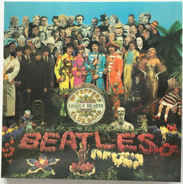 Cover, Beatles (The) - Sgt. Pepper&#39;s Lonely Hearts Club Band [Encore Pressing]
